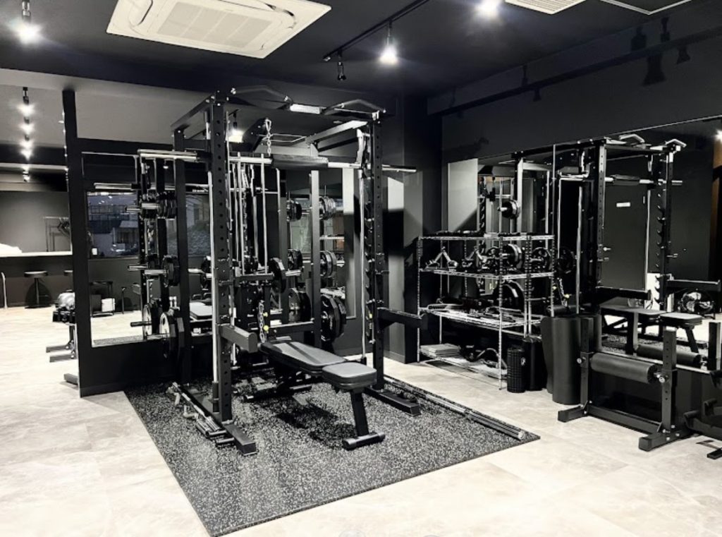 QUALITAS神楽坂店(新宿区神楽坂3丁目)