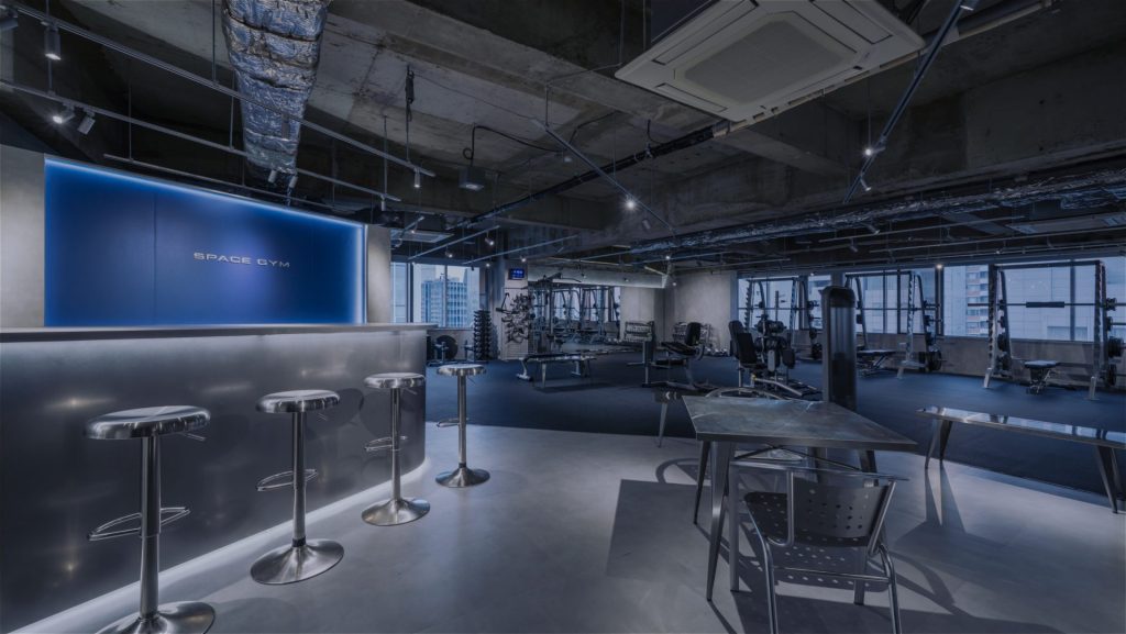 SPACE GYM 西新宿店(新宿区西新宿6丁目)